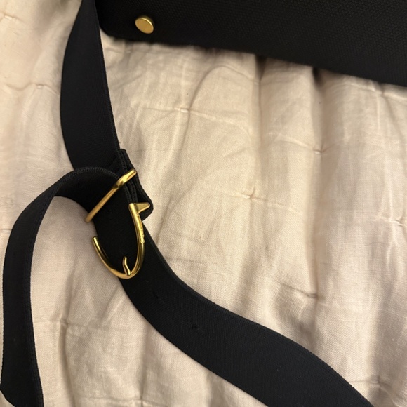 Cuyana Weekender Bag - Picture 9 of 11